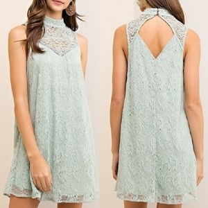 Floral Lace Overlay Sleeveless Shift Mini Dress